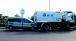 23/01/2008: CHOQUE MULTIPLE SIN HERIDOS EN LA PANAMERICANA.  La H1 qued� debajo de las ruedas del cami�n perteneciente a una empresa local. 